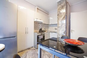 Kalamata Coastal Charm Modern Seaside Escape