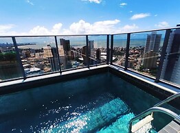 One Way Suites Tambau