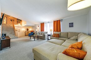 Deck & Seasonal Pool: Spacious Home Near Buffalo!