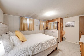 Deck & Seasonal Pool: Spacious Home Near Buffalo!