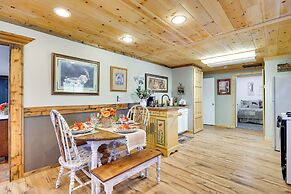 Quiet Eagar Retreat Near Lakes, Hiking & Hunting!