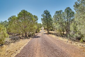 Quiet Eagar Retreat Near Lakes, Hiking & Hunting!