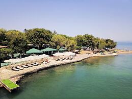 Panoramic Seaview Blue Nest - Stylish Getaway