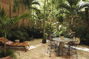 Villa Serenidad Garden Terrace Rooftop Pool