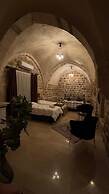 Majestic Manor  Otel