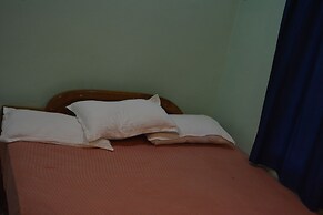 Hotel Mid Town Daringbadi