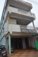 Hotel Mid Town Daringbadi