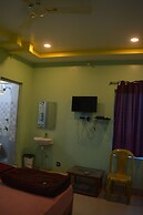 Hotel Mid Town Daringbadi