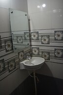 Hotel Mid Town Daringbadi