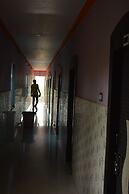 Hotel Mid Town Daringbadi