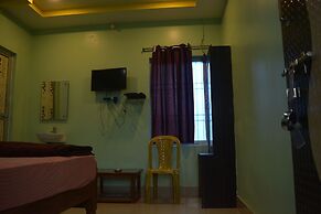 Hotel Mid Town Daringbadi