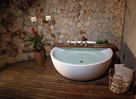 Primitivo Hotel & Villas