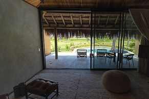 Primitivo Hotel & Villas