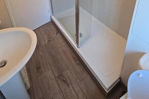 Herne Bay - House - Sleeps 7 - Parking