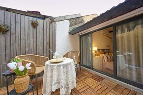 Shanghai Hills&Well-time Scandi Loft