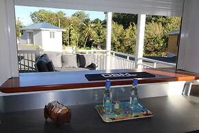 FLEUR DE CAFE RESIDENCE HOTELIERE
