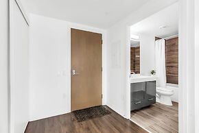 Toronto skyline suites
