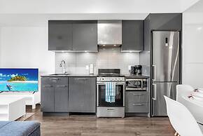 Toronto skyline suites