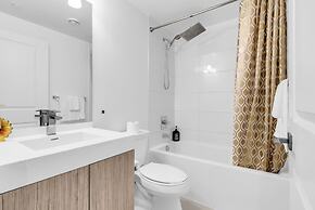 Toronto skyline suites