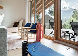 Camozzi Chalet by Revelstoke Vacations