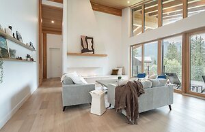 Camozzi Chalet by Revelstoke Vacations