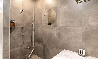 hotel 99 prestige