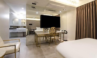 hotel 99 prestige