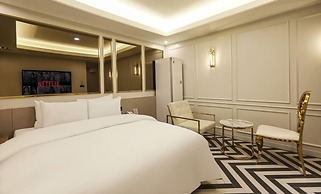 hotel 99 prestige