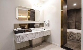 hotel 99 prestige