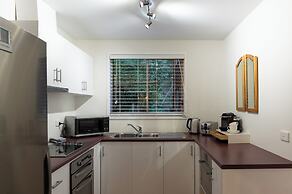 One Bedroom Apartment - Dynnyrne