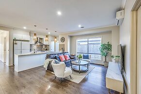 StayAU Pakenham 5 BRM Oasis Pet-friendly