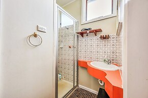 StayAU Private Two-Storey 6 Beds House Wendouree