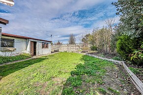 StayAU Private Two-Storey 6 Beds House Wendouree