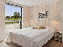 5 Star Holiday Home in Rodby