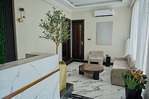 Belmond Hotel