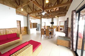 Villa De Pico Highland Beach Resort