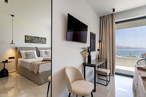 Bella Casa - Newly Built Designer Villa