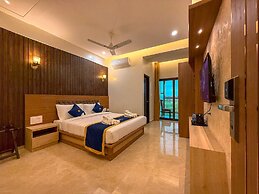 HOTEL COASTAL PALACE