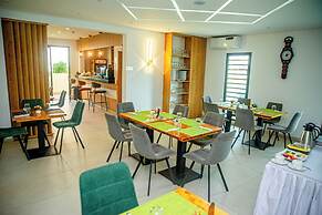 Hotel Yatchenin Abidjan