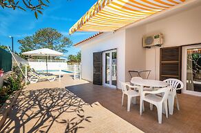 Solar do Castelo Villa with Pool