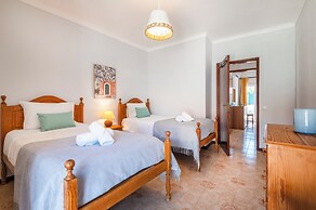 Solar do Castelo Villa with Pool