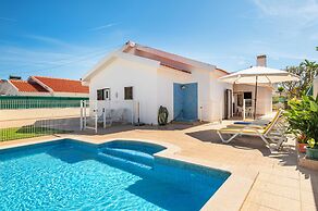 Solar do Castelo Villa with Pool
