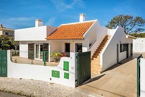 Solar do Castelo Villa with Pool