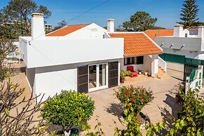 Solar do Castelo Villa with Pool