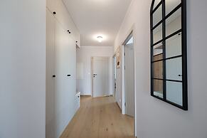 Elite Apartments Beachside Balcony
