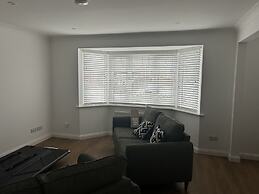 40 Gloddaeth View