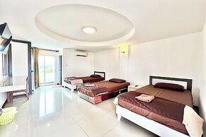 Grand Place Resort