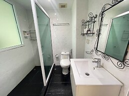 W-9 Hotel