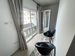 W-9 Hotel