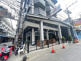 W-9 Hotel
